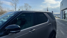 Land Rover Discovery 3.0 D300 R-Dynamic HSE 5dr Auto Diesel Station Wagon